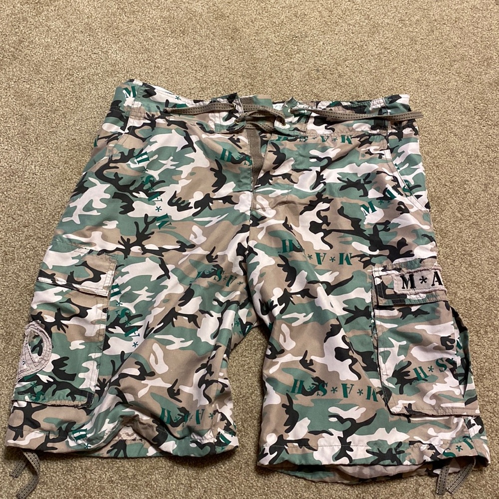 MASH M*A*S*H camouflage vintage shorts large